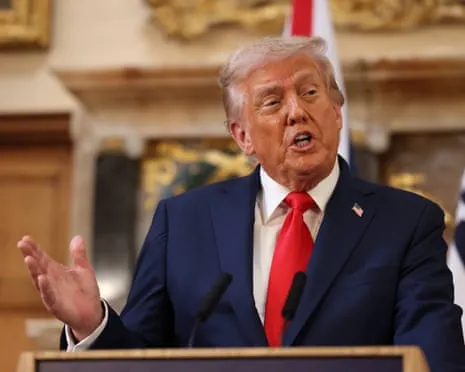 Trump advises Britain to ‘call out the military’ for managing frontiers